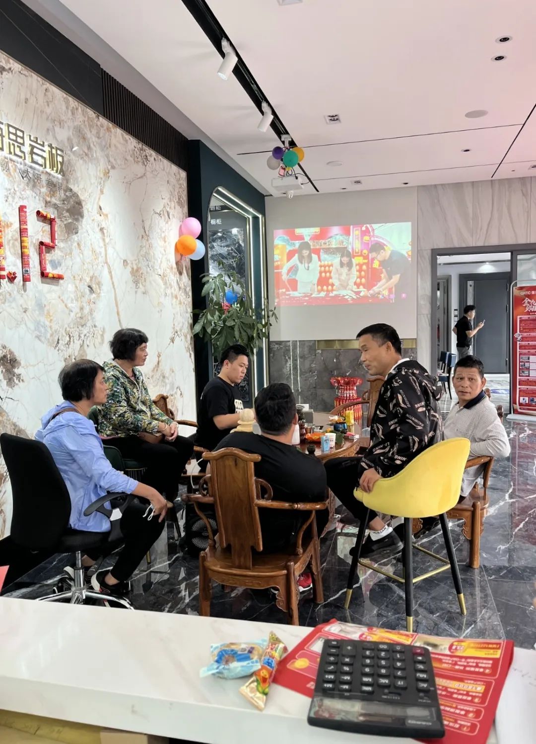 聽說，昨天下午強輝直播間嗨爆了？(圖21)