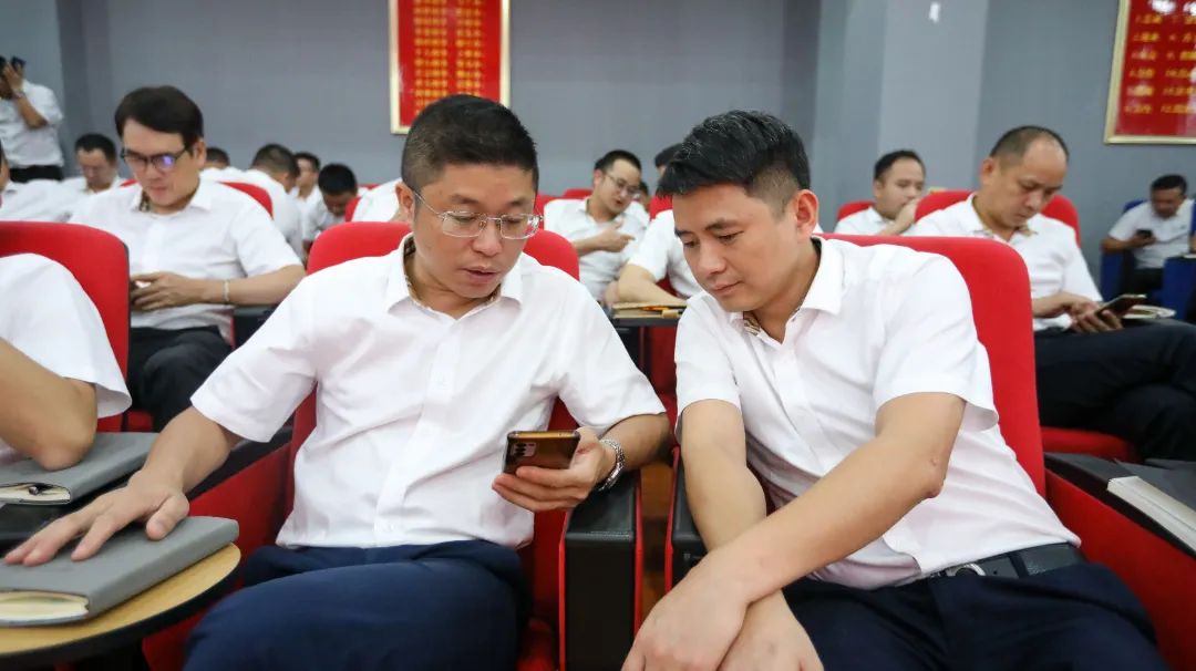 這一次，我們玩大的 | 強(qiáng)輝金九銀十無界增長營銷大會(huì)復(fù)盤會(huì)議順利舉辦(圖13)