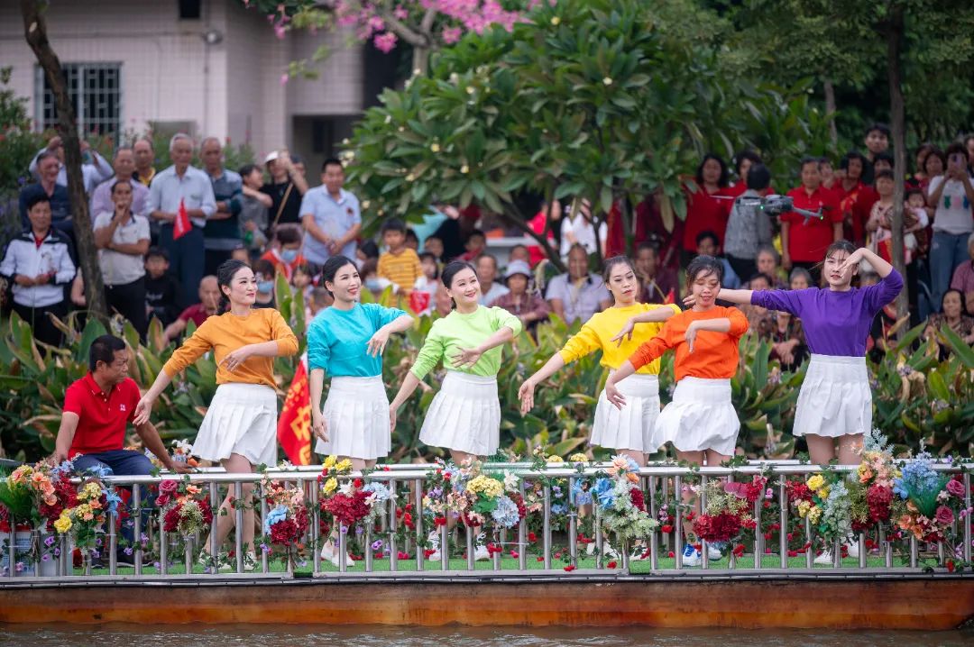 燃動金秋 | 草艇競渡，奪人風(fēng)采彰顯非遺文化瑰寶之韻(圖6)